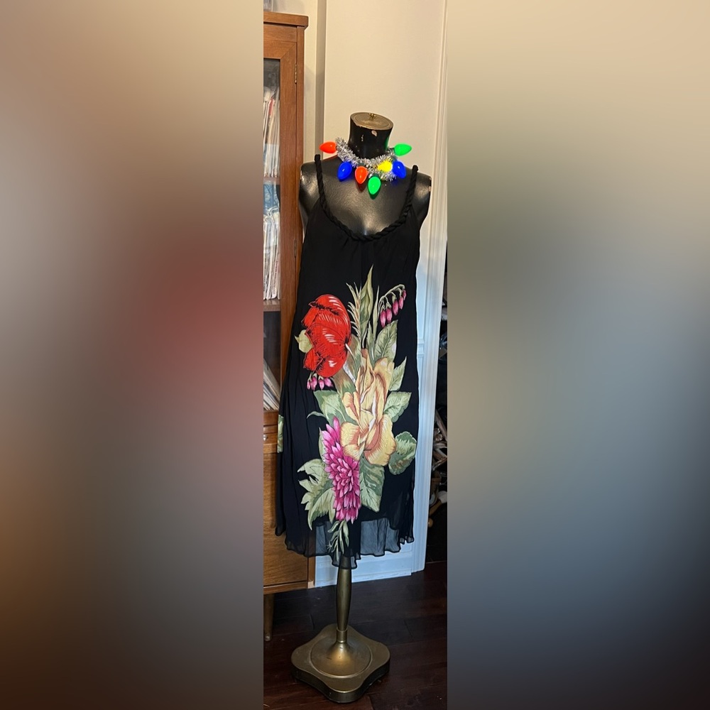 Lola P Floral Crepe Dress